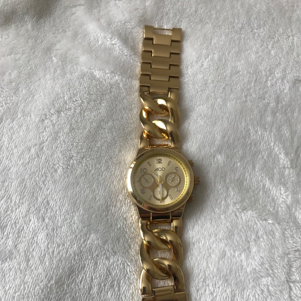 Beautiful watch - Picture 5 of 14